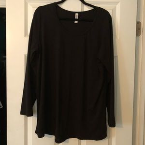 2xl Black Lularoe Lynnae long sleeve top